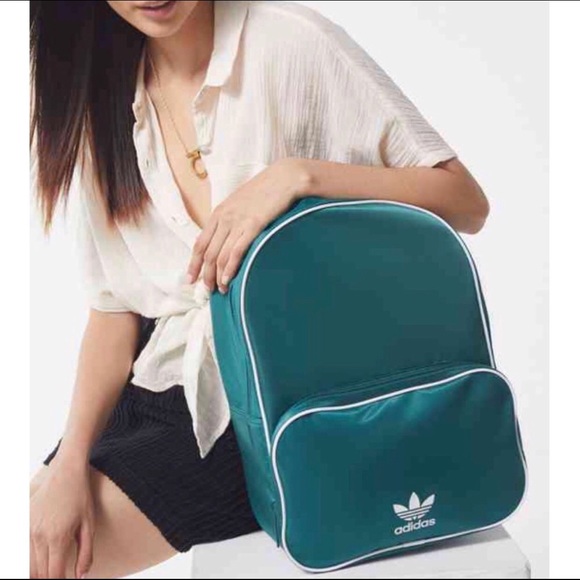 NWT ADIDAS Original Green Backpack - Picture 7 of 7